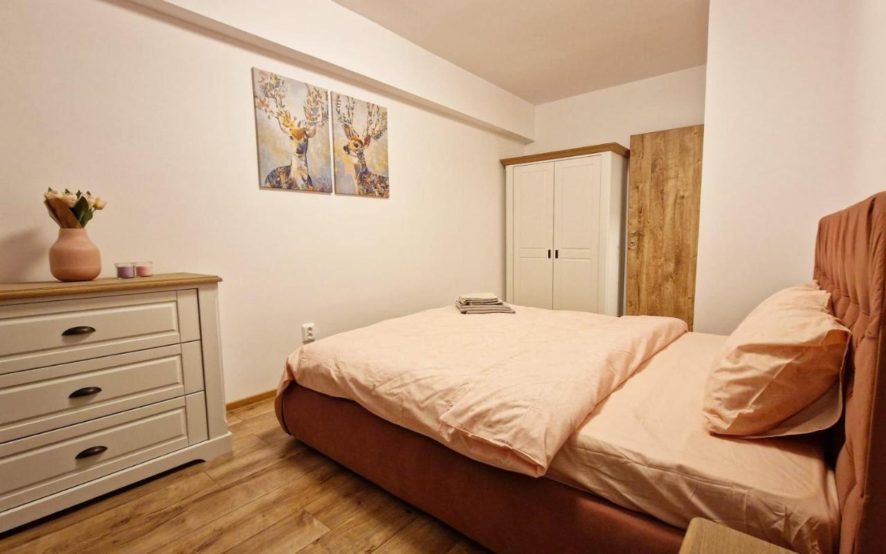 Lux & Confort - Apartament 3 Camere Bucureşti Eksteriør bilde