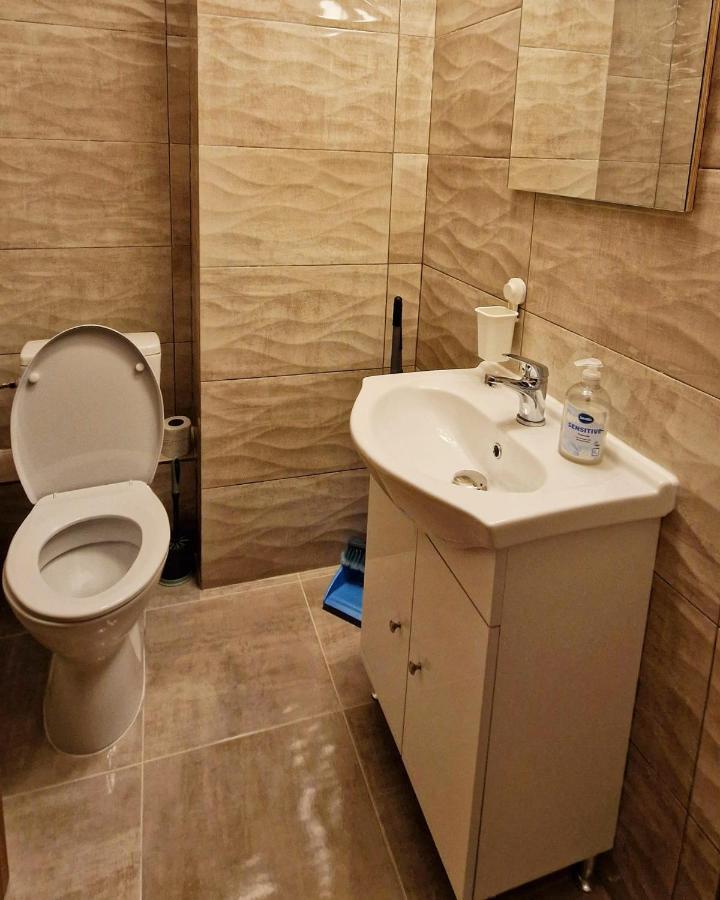 Lux & Confort - Apartament 3 Camere Bucureşti Eksteriør bilde